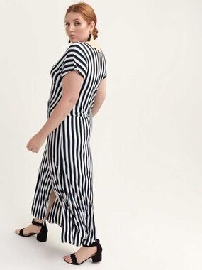 Michel Studio Viscose V Neck Maxi Dress